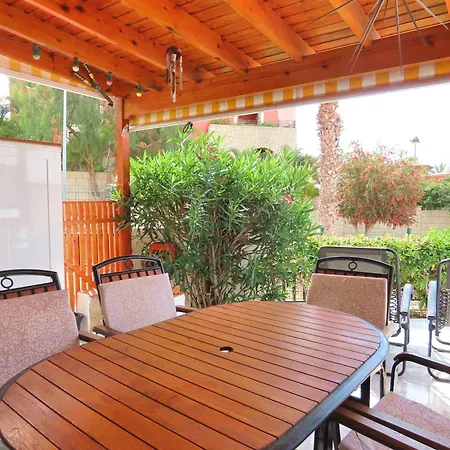 Apartamento Lovely 1 Bedroom *